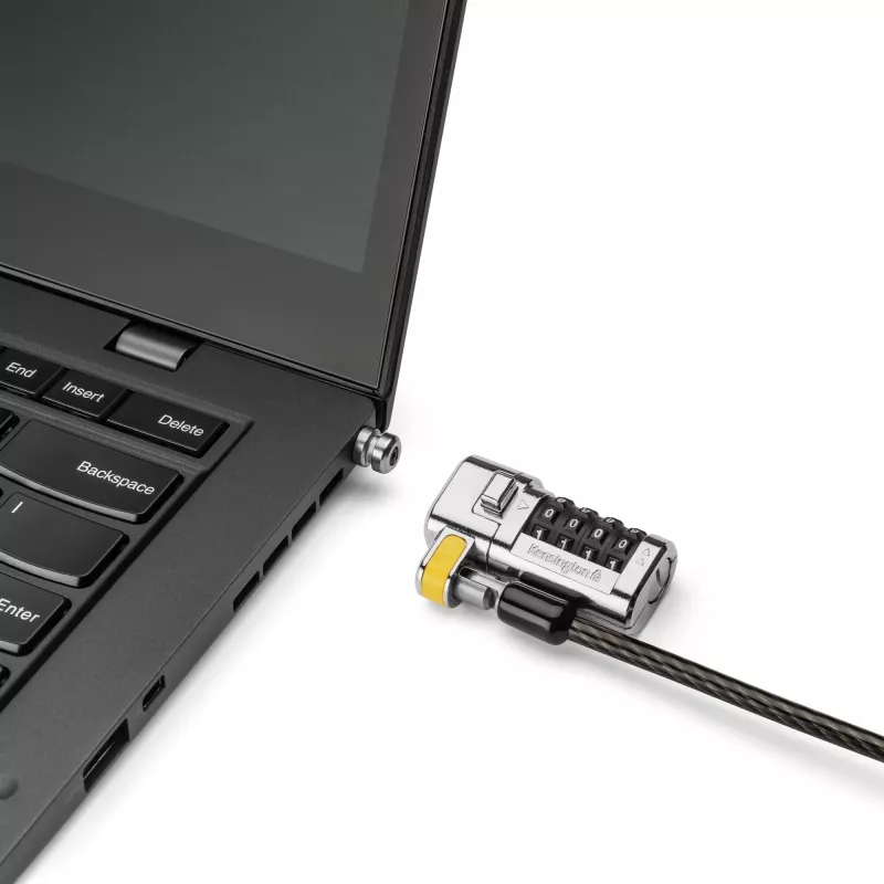 Candado universal de combinación para portátil Kensington ClickSafe – Master Coded