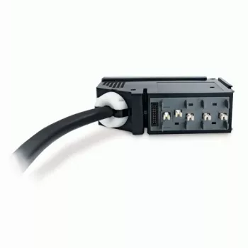 APC IT módulo de distribución de alimentación 3 polos 5 hilos 16A IEC309 1040cm unidad de distribución de alimentación (PDU)