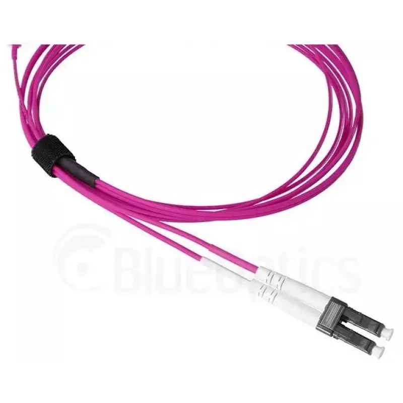 BlueOptics SFP9231FU0.5MK Cable de conexión de fibra óptica Duplex, MDC-UPC/LC-UPC, multimodo OM4 50/125 µm, 0,5 m