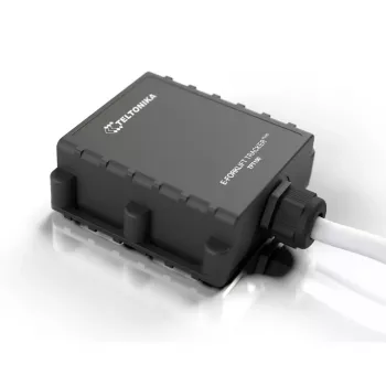 Rastreador Teltonika TFT100 interfaz CAN moto negro