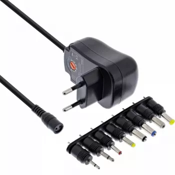 Fuente de alimentación universal InLine 12W, 110-240V a 3-12V, máx. 1200mA