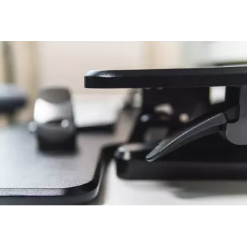 Soporte de escritorio ajustable para trabajar de pie BakkerElkhuizen 2 negro