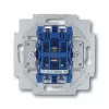 Interruptor eléctrico 1P Busch-Jaeger 1413-0-0491 — 1 polo, 250 V AC, 10 A, azul metálico, 71×71×25 mm