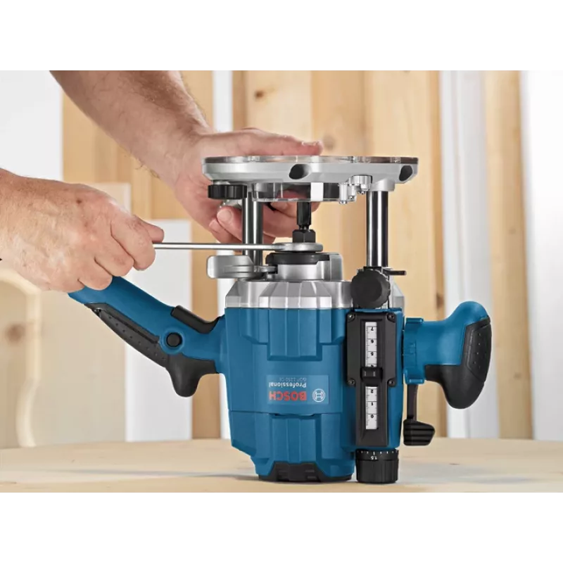 Bosch GOF 1250 CE negro, azul 24000 U/min 1250 W