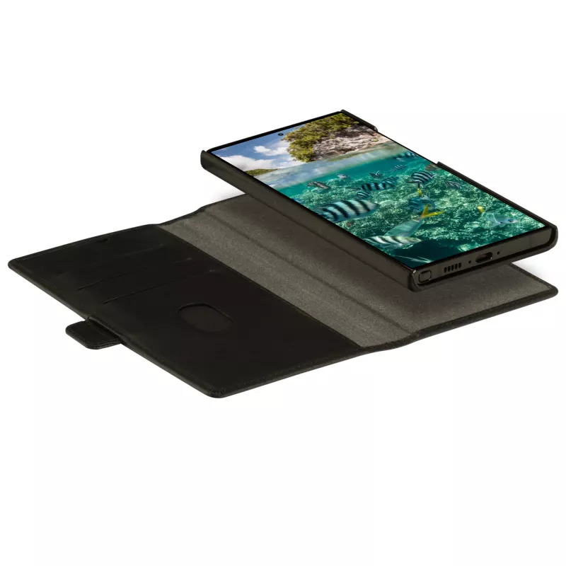 Funda tipo cartera dbramante1928 Lynge para Samsung Galaxy S23 Ultra — negra, 3 compartimentos para tarjetas, compatible con 6,8