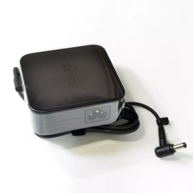 ASUS 0A001-00055100 Fuente de alimentación/cargador para interiores 90 W Negro