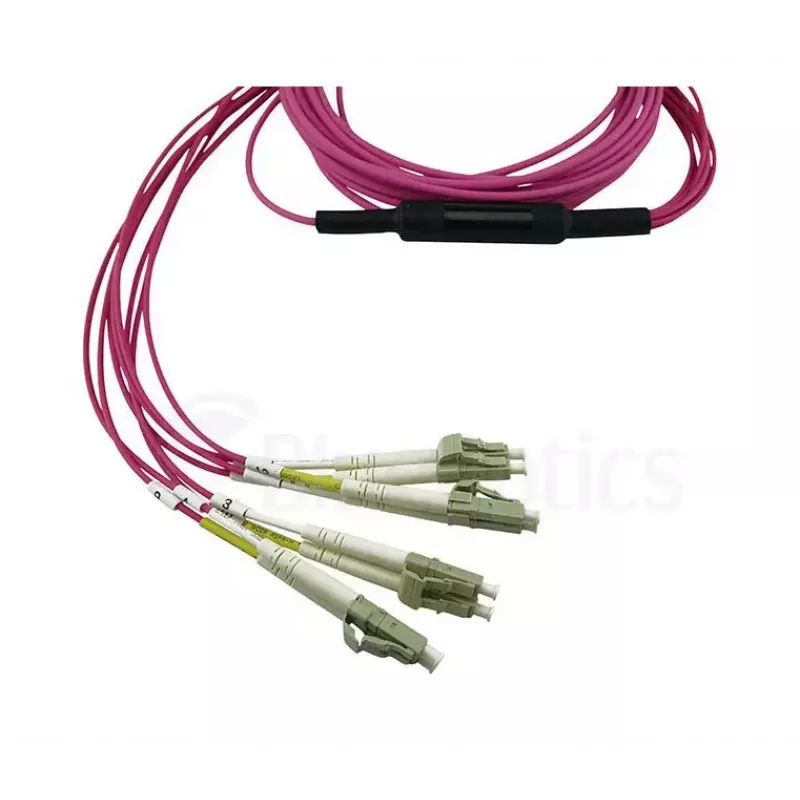 BlueOptics CBL-MPO12-4LC-OM4-1M-BO cable de fibra óptica InfiniBand MPO 4x LC