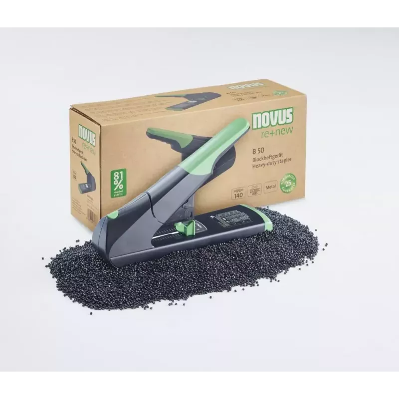 Grapadora Novus B 50 re+new capacidad de grapado 140 hojas negro verde