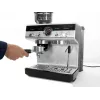 Cafetera espresso KRUPS XP801T semiautomática con molinillo integrado, depósito de agua de 3 litros, salida para 2 tazas, negro/acero inoxidable