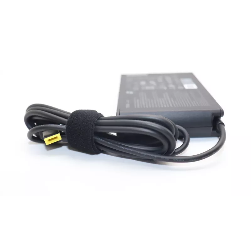 Lenovo 5A11K67847 fuente de alimentación/inversor interior 135 W negro