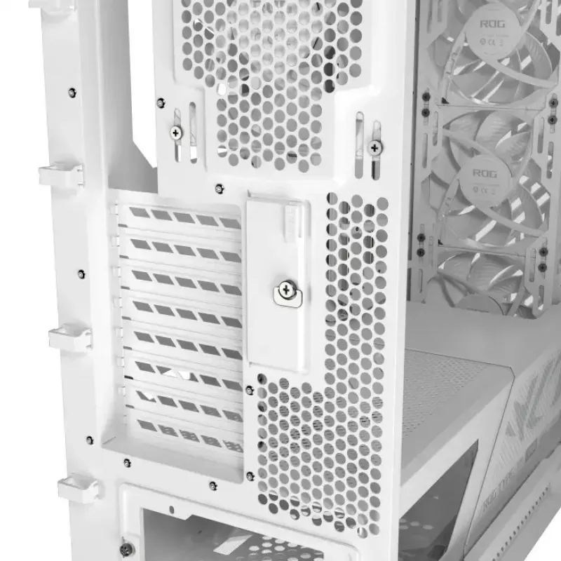 Caja para PC ASUS ROG Strix Helios II Midi Tower blanca — compatible con EATX/ATX/Micro-ATX/Mini-ITX, 3x140mm frontal + 1x140mm trasero, 2× bahías de 3,5 pulgadas + 4× de 2,5 pulgadas, cristal templado