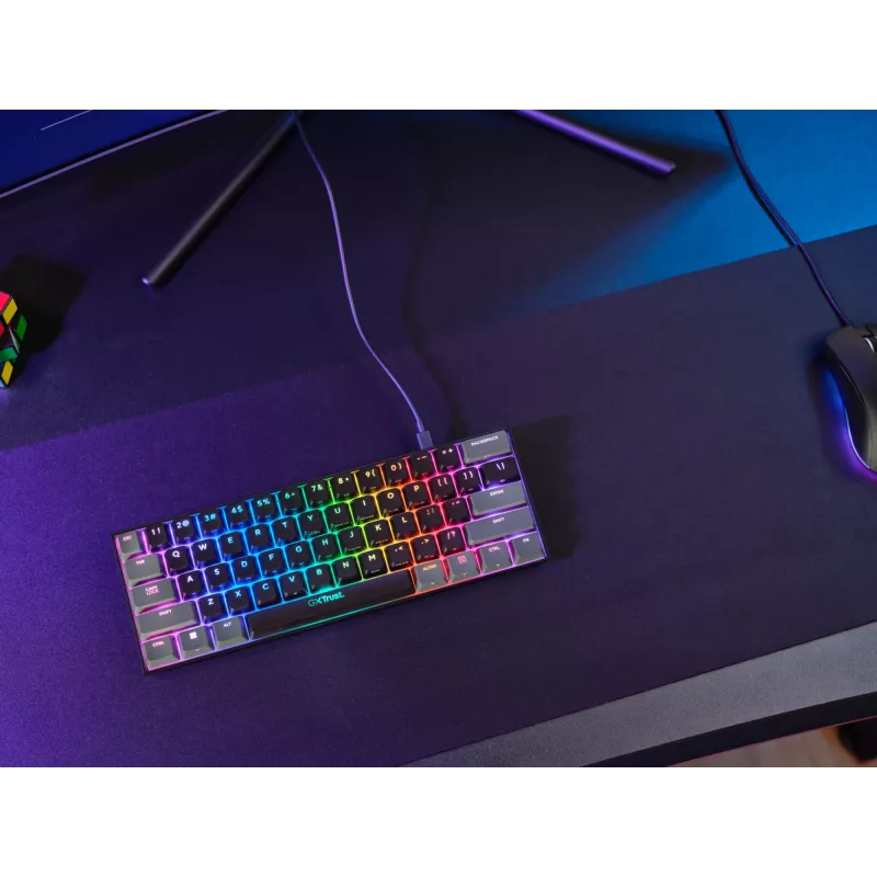 Trust GXT 867 Acira Teclado Gaming USB QWERTY US-Englisch Negro