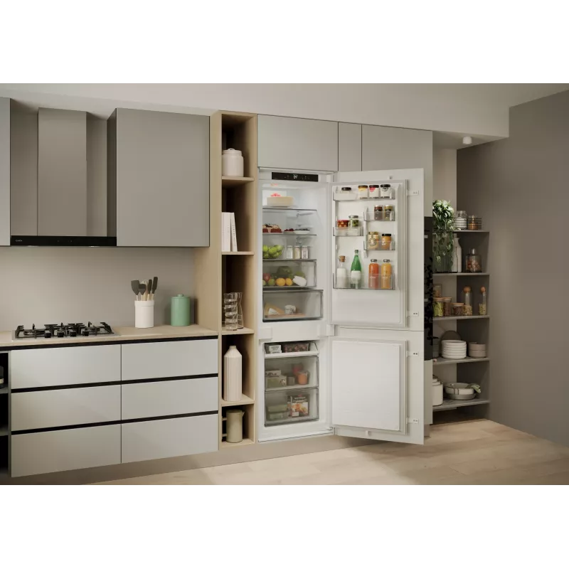 Frigorífico integrable Candy CNBQT3518E 251 L
