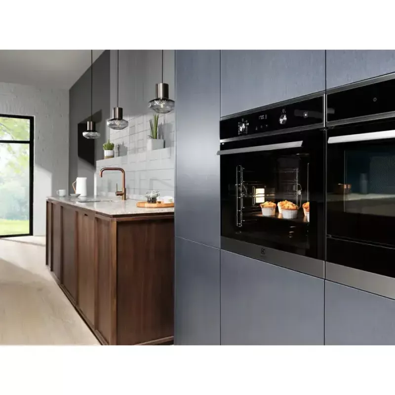 Horno integrable Electrolux EOD6F77WV, 72 L, eléctrico, blanco, clase de eficiencia energética A+, limpieza catalítica, guías telescópicas, Wi‑Fi