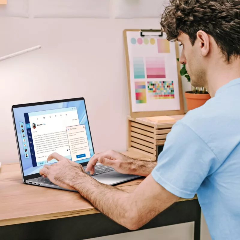 Portátil DELL 16 Plus DB16250 16 pulgadas Intel Core Ultra 9 32GB 2TB Intel Arc Windows 11 Pro