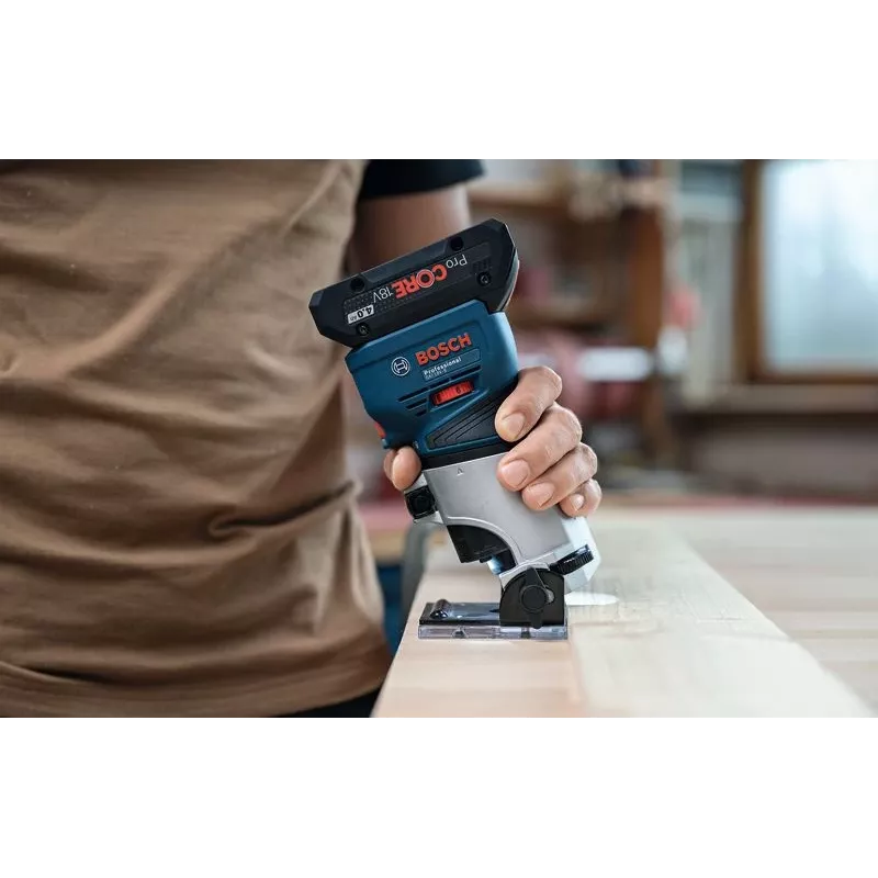 Fresadora de cantos a batería Bosch GKF 18V-8 — 18 V, pinza de 8 mm