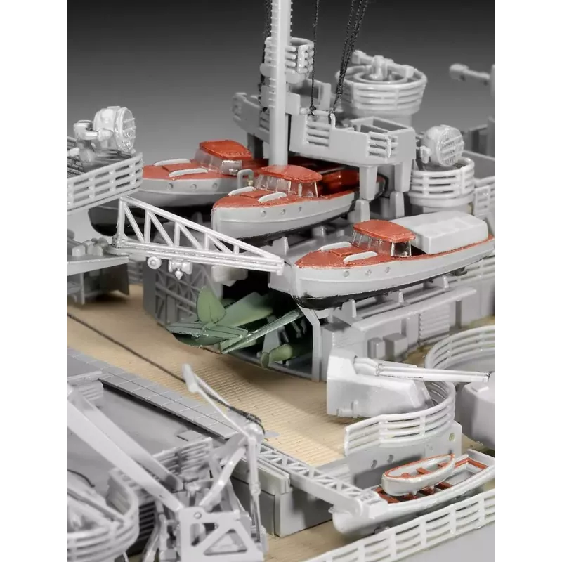 Maqueta de barco de guerra Revell Bismarck kit 1:350