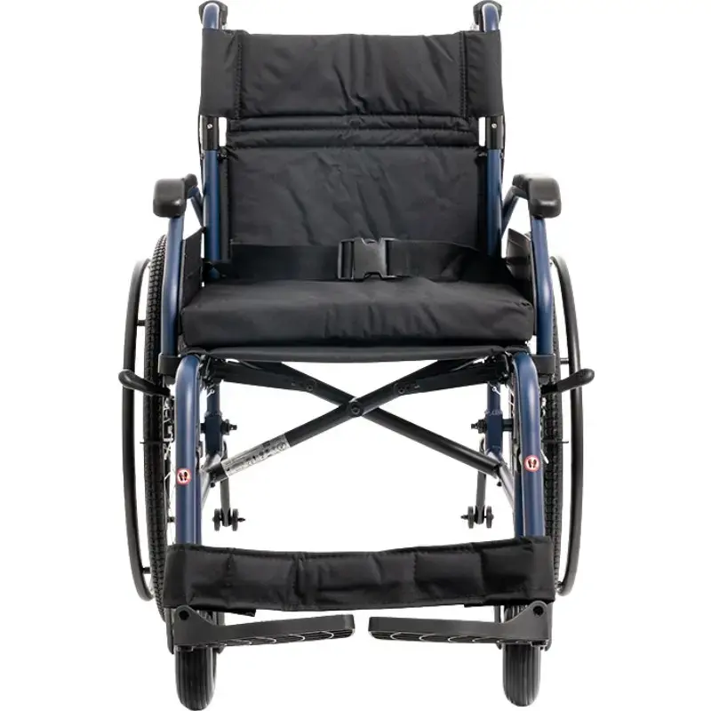 Silla de ruedas MDH NAVY1 aleación ligera, chasis de aluminio, plegable, 14,1 kg, usuario máx. 120 kg, asiento 41×42 cm, respaldo 40,5 cm