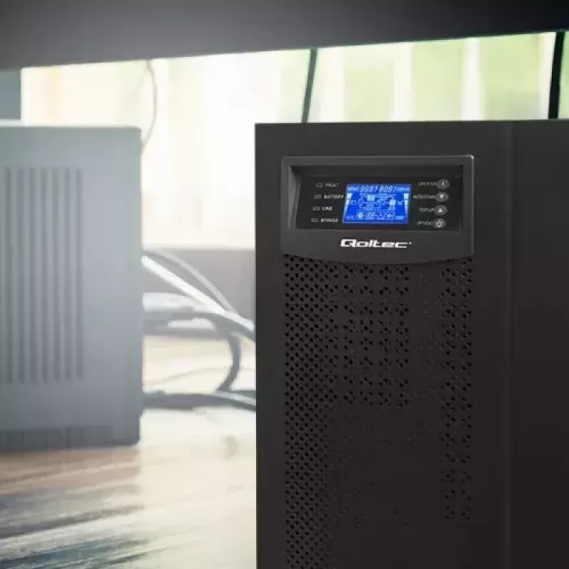 SAI Qoltec 53044 doble conversión online 10 kVA 8000 W