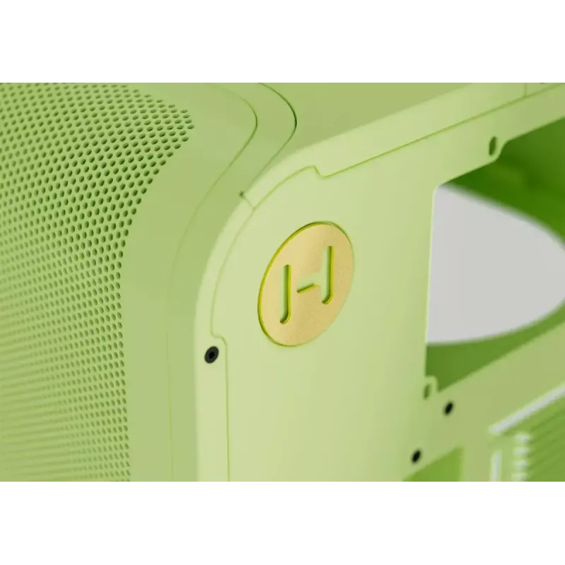 Caja semitorre HYTE X50 Matcha Milk – compatibilidad ATX/mATX/Mini-ITX, cristal templado, E/S frontal