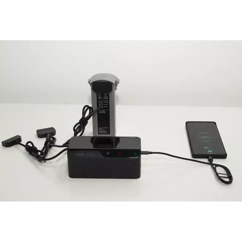 Cargador Autel multicargador para EVO Max Serie modelo 102002545 — 3 baterías, USB-C, 120 W de potencia de carga, entrada 100–240 V