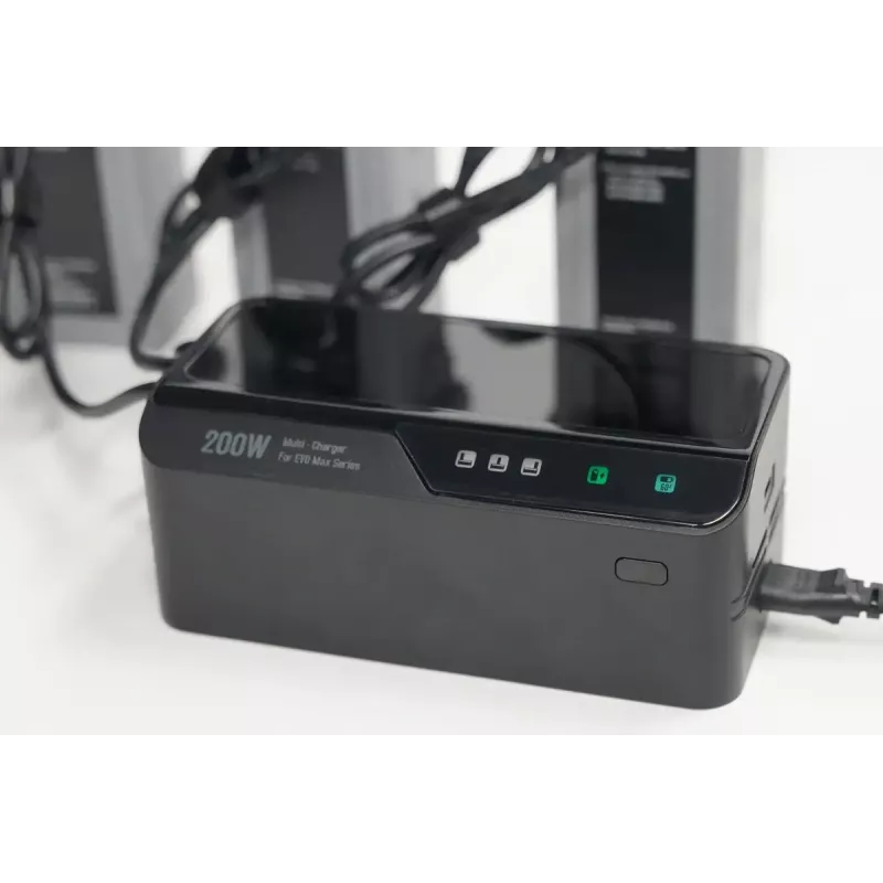 Cargador Autel multicargador para EVO Max Serie modelo 102002545 — 3 baterías, USB-C, 120 W de potencia de carga, entrada 100–240 V