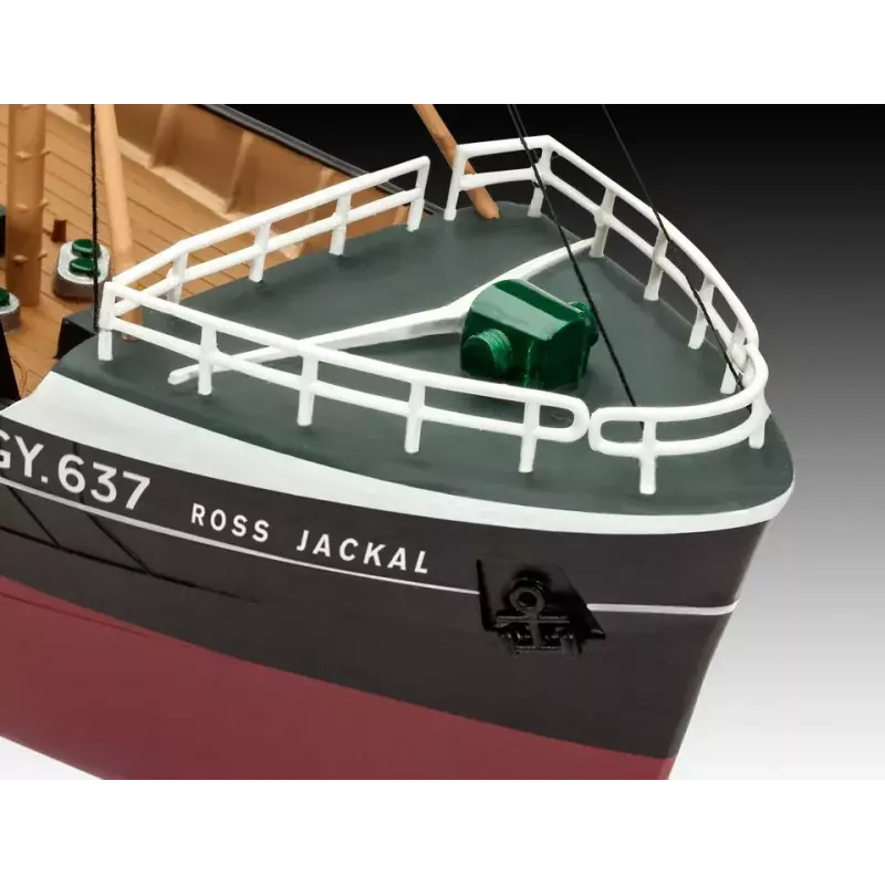 Maqueta de barco pesquero Revell North Sea Trawler