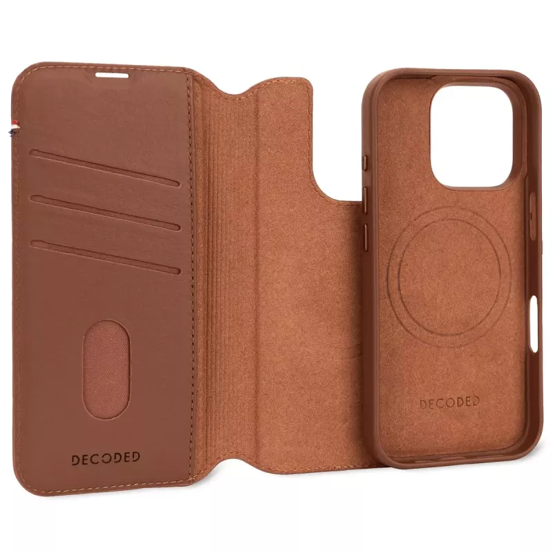 Funda cartera Decoded iPhone 16 Pro Max marrón 3 ranuras para tarjetas