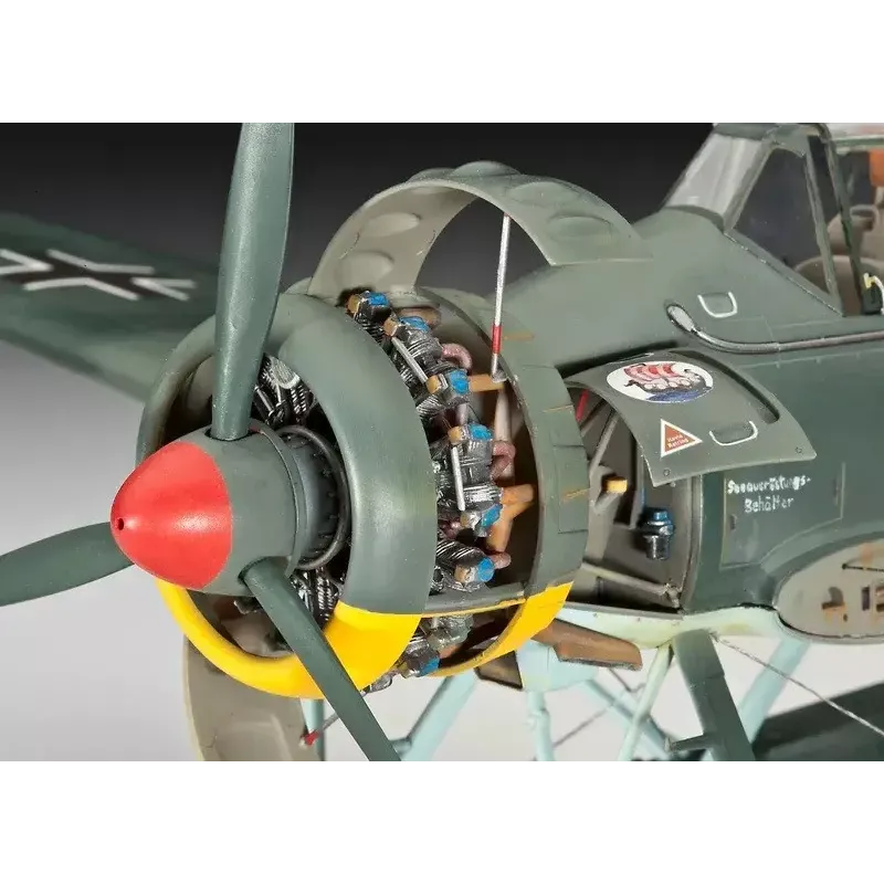 Maqueta de plástico REVELL ARADO AR 196A-3 hidroavión a escala 1:32