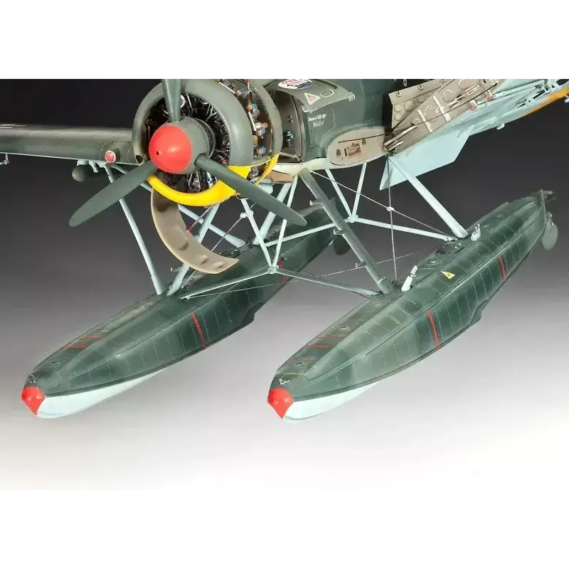Maqueta de plástico REVELL ARADO AR 196A-3 hidroavión a escala 1:32
