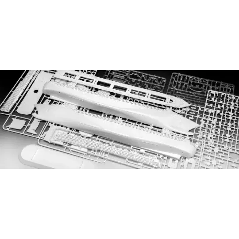 Modelo de barco de pasajeros REVELL Queen Mary 2 kit, escala 1:700