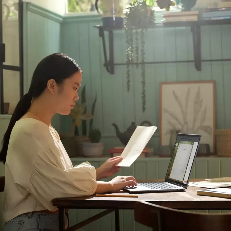 Portátil HP ENVY x360 14