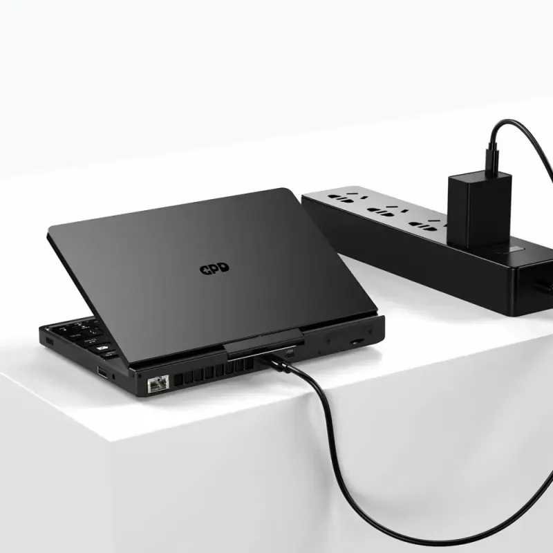 GPD Pocket 4 portátil — AMD Ryzen 7 8840U, 8 inch WQXGA 2560×1600 144Hz táctil, 16GB DDR5, 1TB NVMe, Radeon 780M, Windows 11, LAN, FPR, grafito