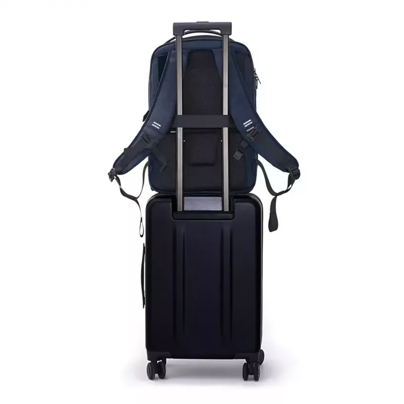 Mochila para portátil XDDESIGN Bizz Navy – resistente al agua, ligera, modelo P705.935