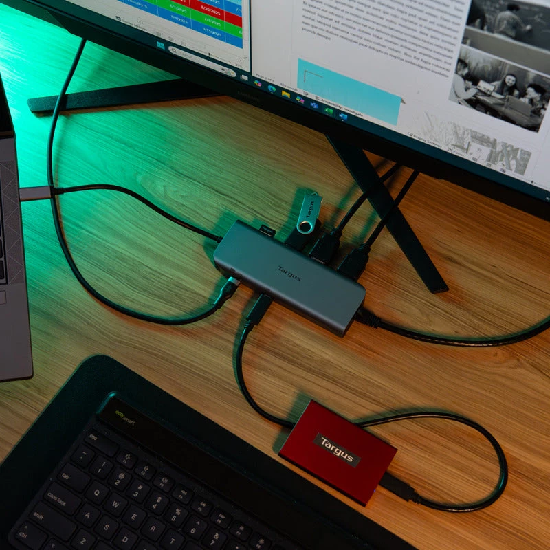 Targus Dual Video Mobile Dock con 140W EPR Pass-Thru, con cable, USB 3.2 Gen 2 (3.1 Gen 2) Type-C, 140 W, 1000 Mbit/s, gris, 10 Gbit/s