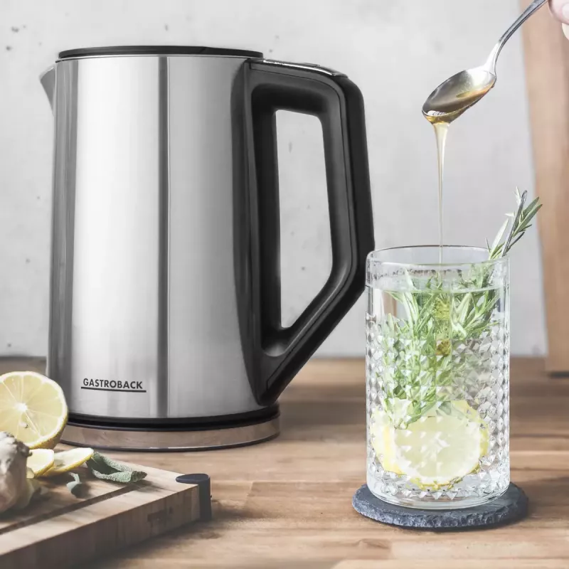 Hervidor eléctrico GASTROBACK Design Cool Touch 1,5 L 2200 W, acero inoxidable/negro