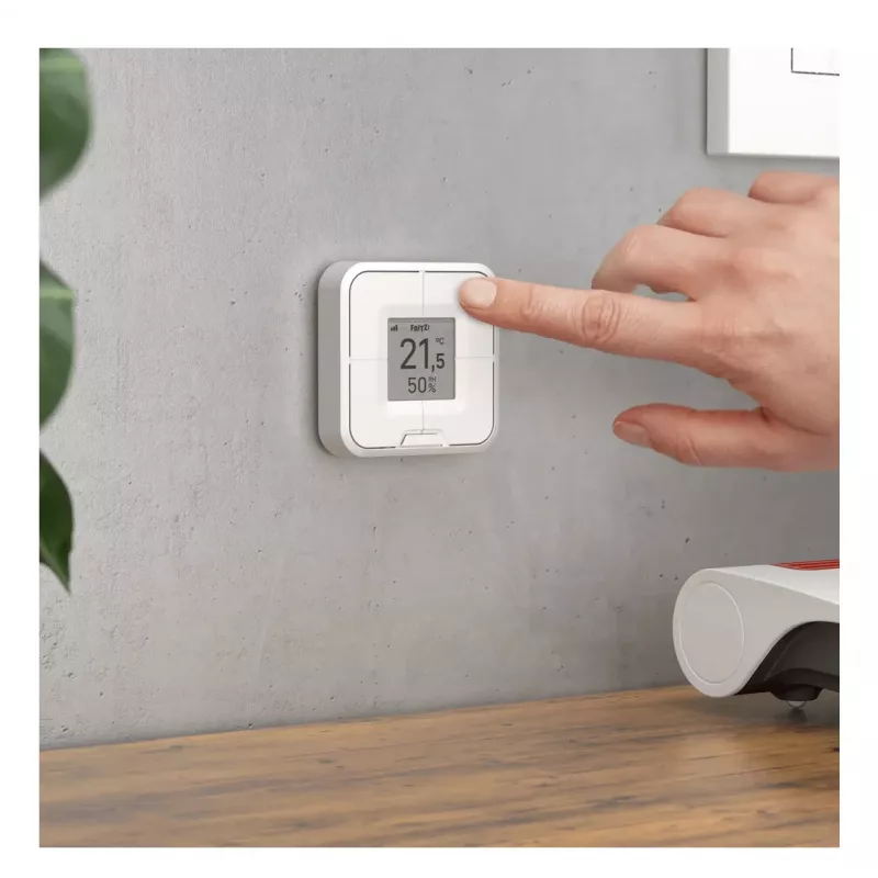 Controlador inteligente inalámbrico montable en pared FRITZ Smart Control 440 — blanco, 69×69×18 mm