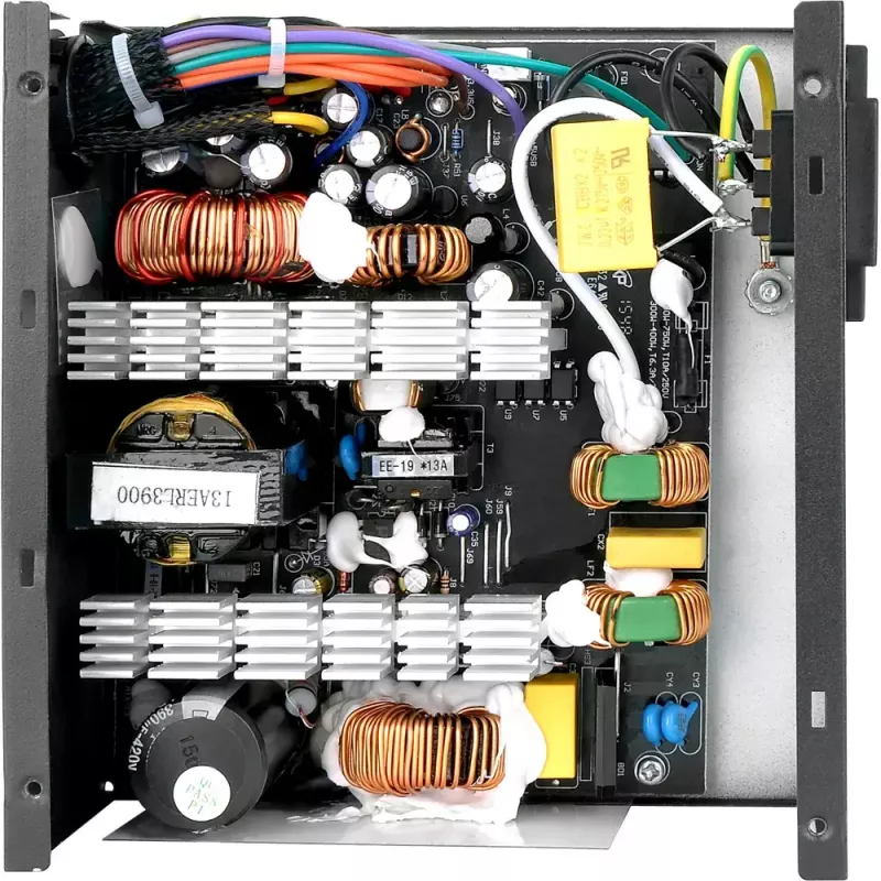 Fuente de alimentación Thermaltake TR2 S 650W – ATX, 20+4 pines, 80 PLUS, ventilador de 120 mm, negro