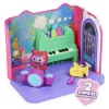 Casa de muñecas de Gabby, sala de música Groovy con figura de Daniel James Catnip, 2 accesorios, 2 muebles y 2 entregas, juguete para niños a partir de 3 años