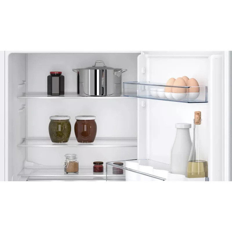 Neff KU1212FE0 frigorífico bajo encimera 134 L blanco