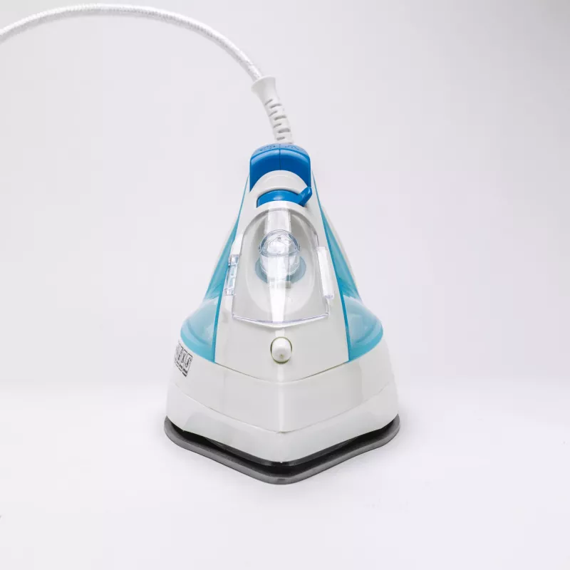 TORNADO TST-1800 | Plancha de vapor con suela de teflón y golpe de vapor de 160 g