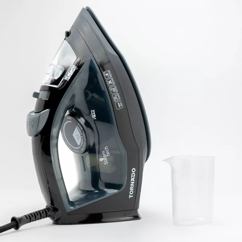 TORNADO TST-2000G | Plancha de vapor con suela cerámica y golpe de vapor de 170 g