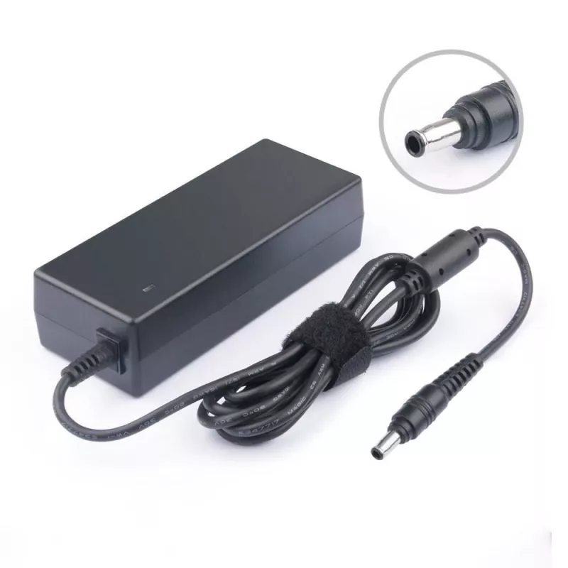 CoreParts MBA1040 fuente de alimentación/inversor para interior 90 W negro