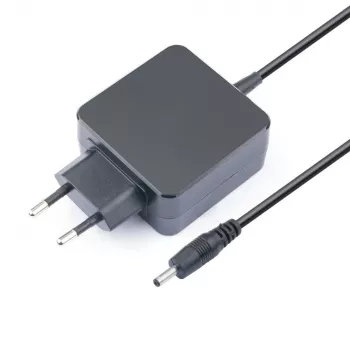 CoreParts MBXLE-AC0001 fuente de alimentación/adaptador para interiores 20 W negra