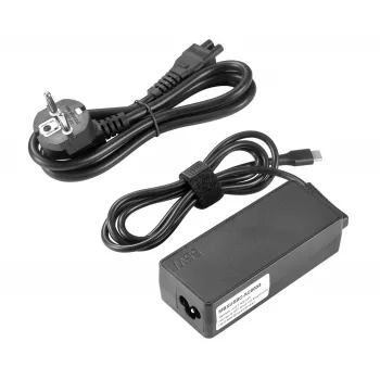 Adaptador USB-C CoreParts MBXUSBC-AC0033 con Power Delivery