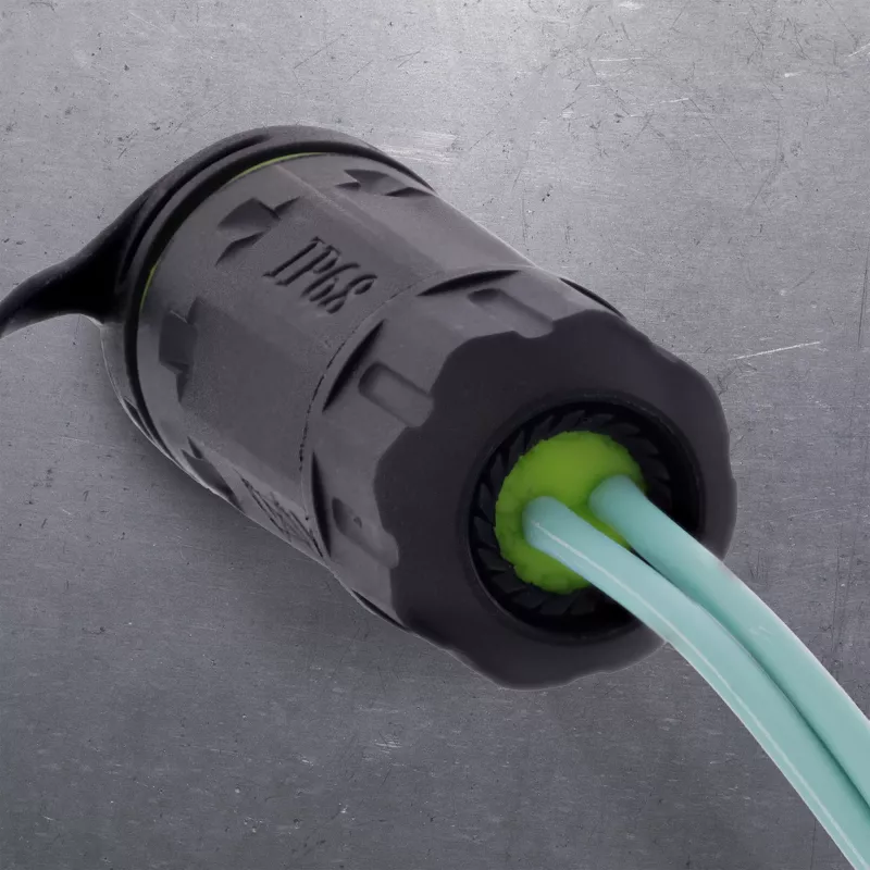 InLine 69927C Acoplador de fibra óptica LC, corto, IP68, zócalo 2x2 LC, M20