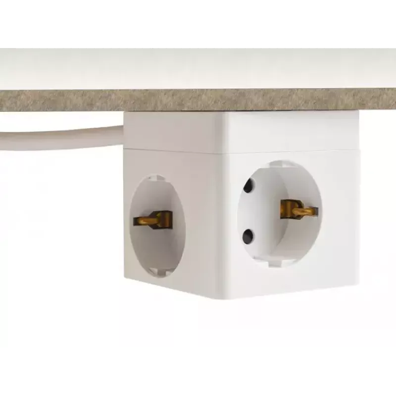 DeLOCK 11497 Cubo de enchufes de 3 tomas con cable alargador de 1,5 m, cargador USB, protección infantil, blanco