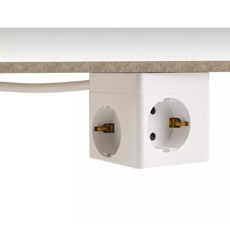 DeLOCK 11502 alargador de corriente 1,5 m 3 tomas AC interior blanco