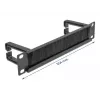 Panel de cepillo DeLOCK 10 pulgadas regleta de gestión de cables con cepillo y 2 ganchos 1U negro