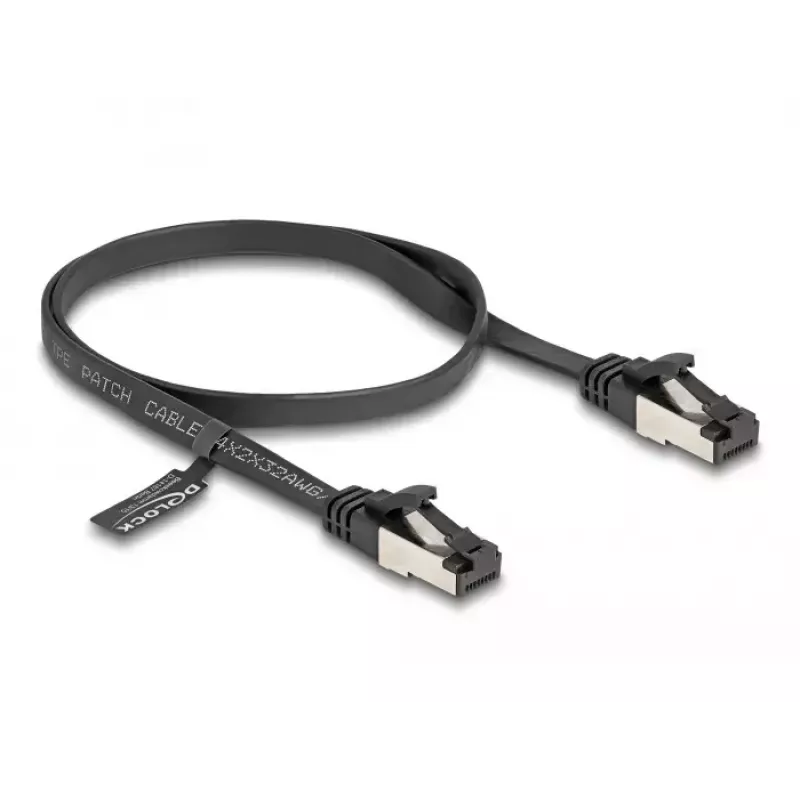 Cable de red DeLOCK RJ45 plano de parcheo conector macho a conector macho Cat.8.1 flexible 0,5 m negro